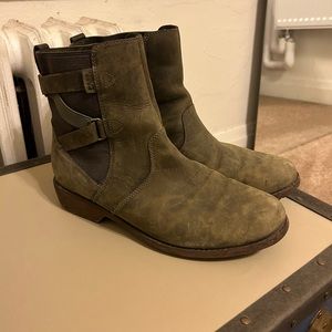 Sorel Olive Green Waterproof Leather Ankle Boots